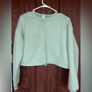 Rue21 Cropped crew neck